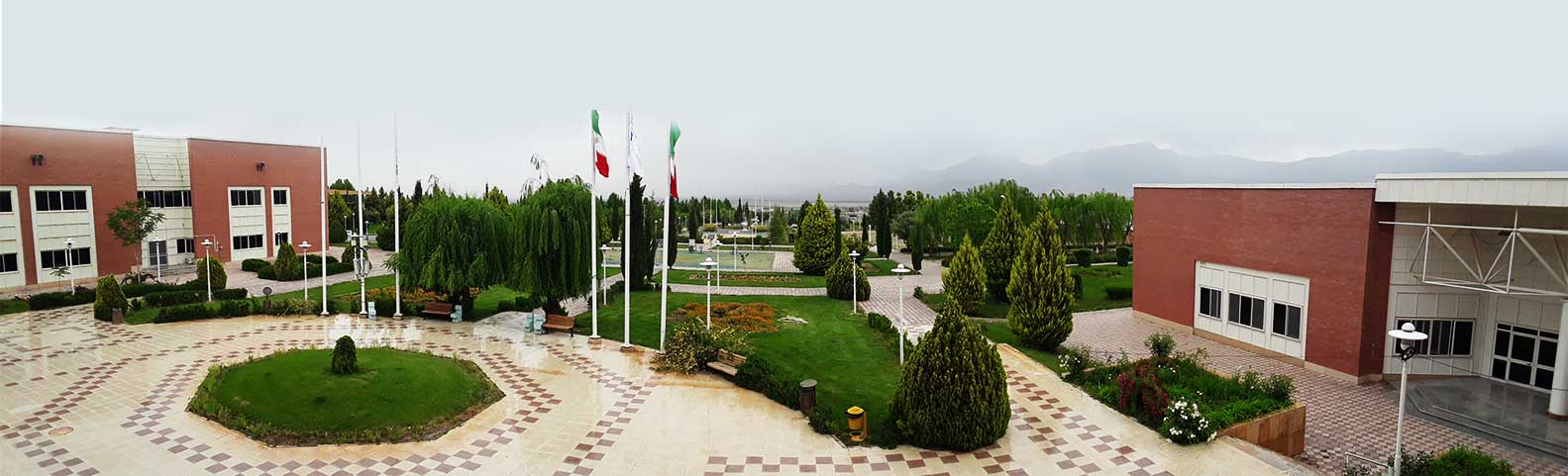 دانشگاه تحصیلات تکمیلی صنعتی و فناوری پیشرفته